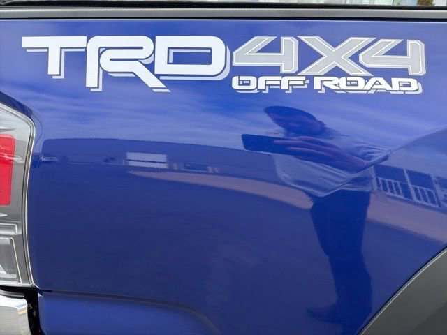 Certified 2023 Toyota Tacoma TRD Off-Road image 9