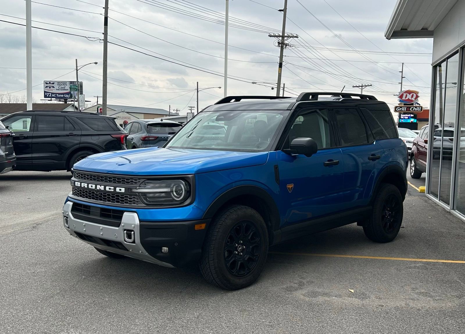 Used 2025 Ford Bronco Sport Badlands w/ Badlands Tech Package image 3