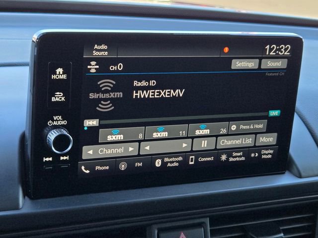 Used 2025 Honda Pilot TrailSport image 18