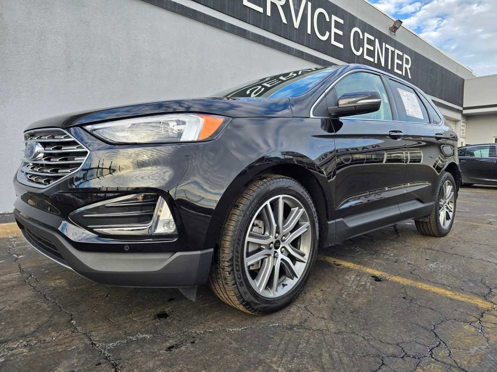 Used 2024 Ford Edge Titanium image 5