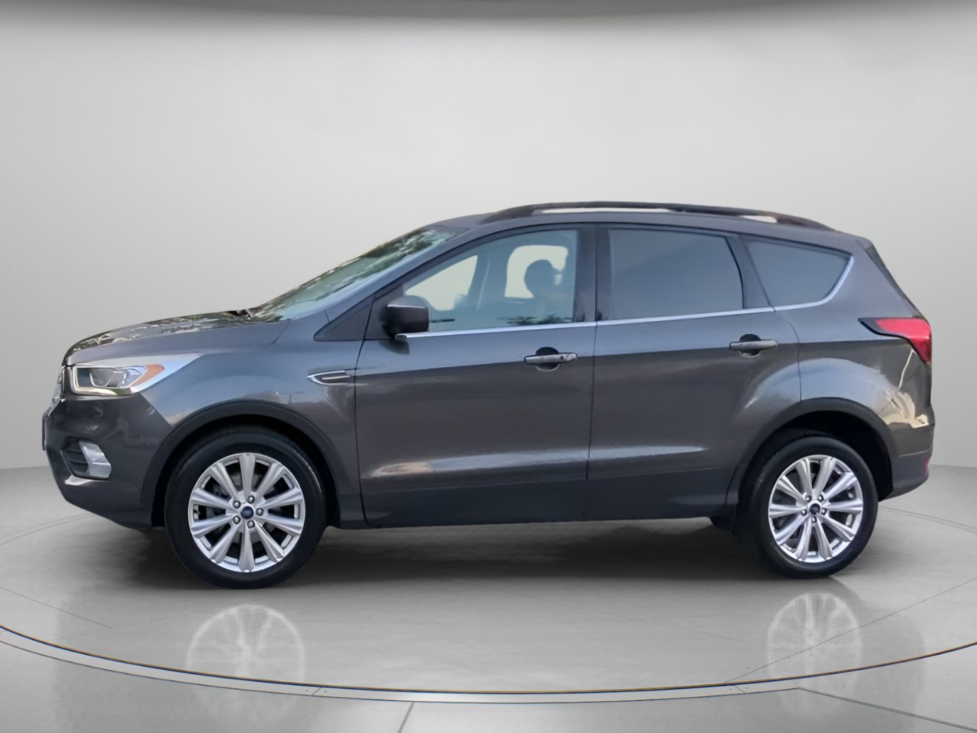 Certified 2019 Ford Escape SEL FWD image 15