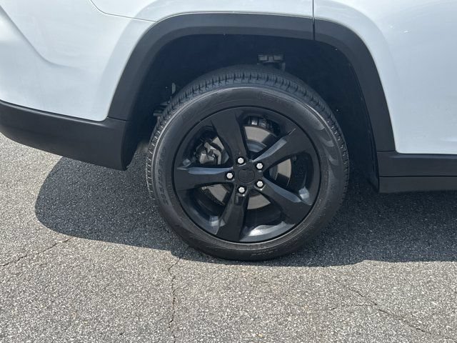 Used 2025 Jeep Grand Cherokee L Limited w/ Luxury Tech Group II RWD image 20