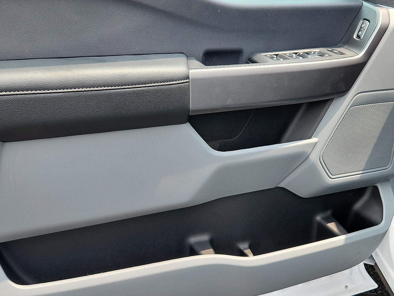 New 2026 Ford F350 XLT AWD/4WD image 8
