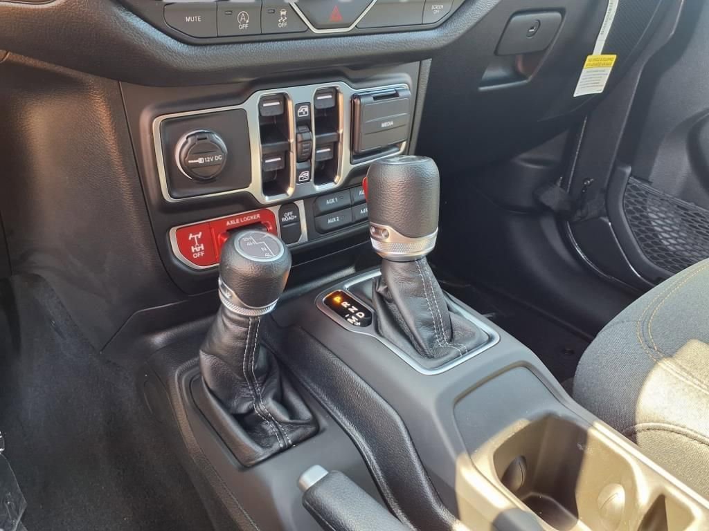 New 2025 Jeep Wrangler Willys image 9