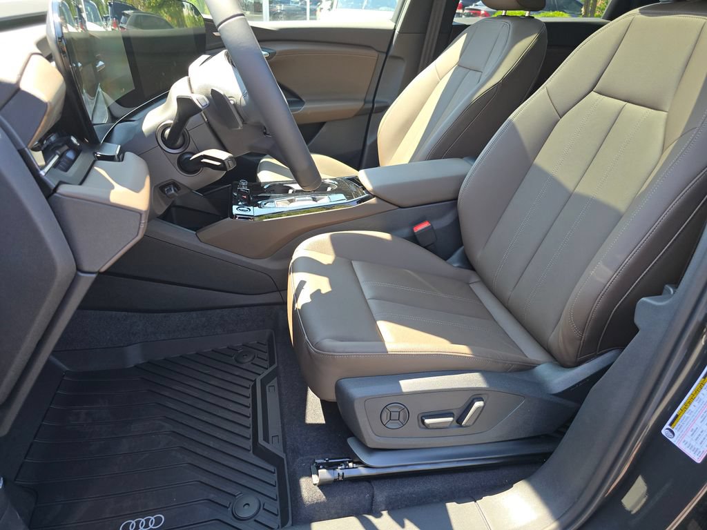 New 2027 Audi Q6 e-tron Prestige AWD/4WD image 17