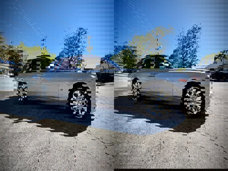 Used 2018 Rolls-Royce Phantom Sedan image 10