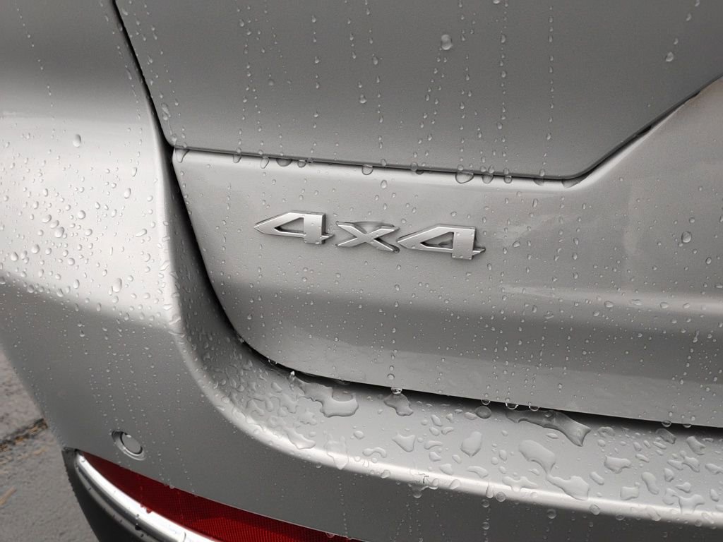 New 2025 Jeep Grand Cherokee 4WD image 11