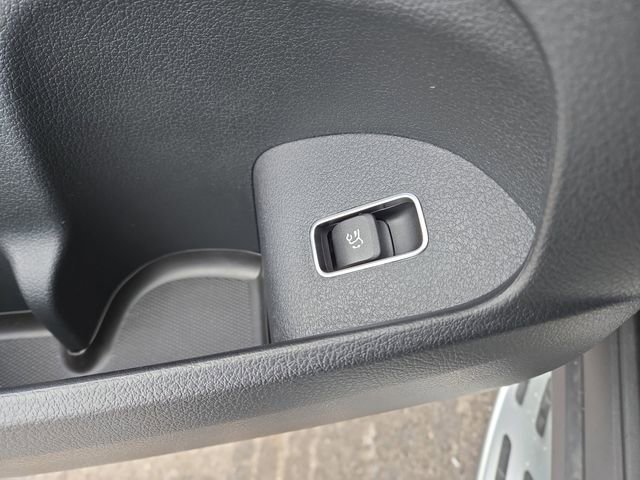 New 2026 Mercedes-Benz GLS 450 4MATIC image 23