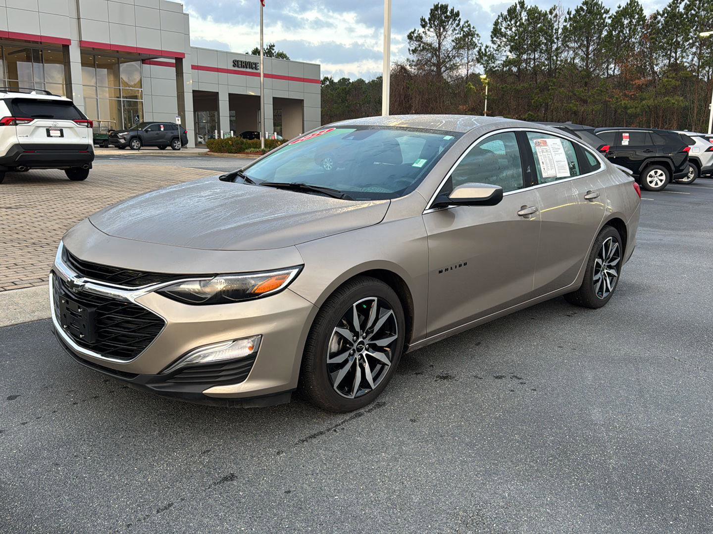 Used 2024 Chevrolet Malibu RS image 1