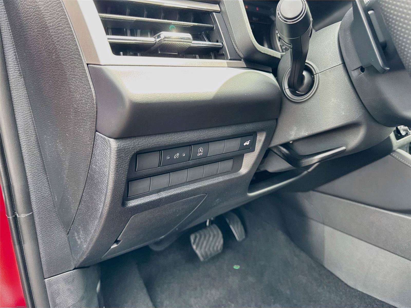 New 2026 Mitsubishi Outlander SE FWD image 14
