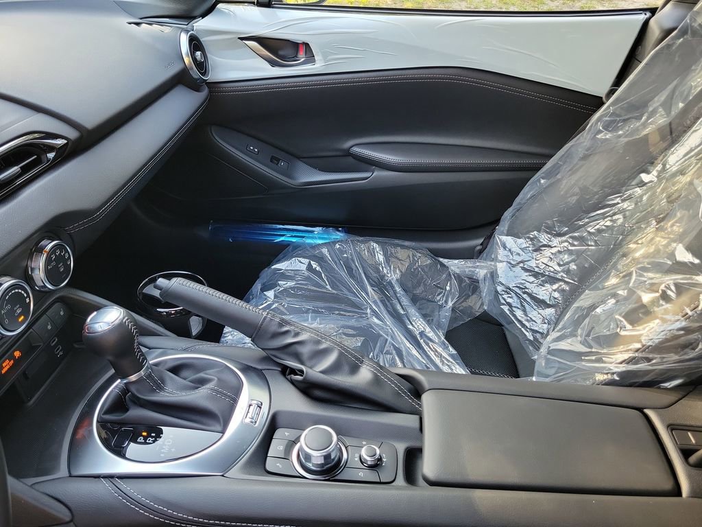 New 2026 MAZDA MX-5 Miata RF Grand Touring RWD image 31
