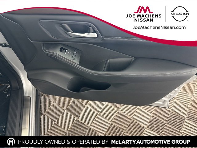 Used 2023 Nissan Rogue SL w/ SL Premium Package image 20