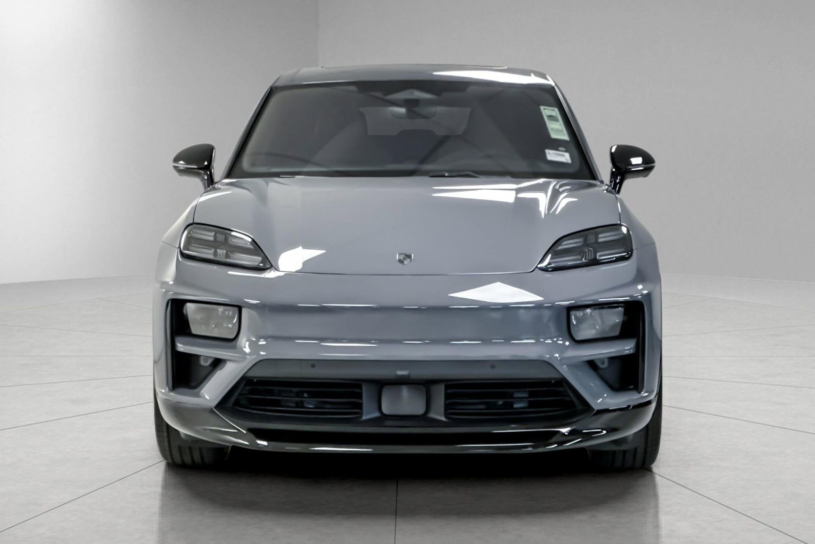 New 2025 Porsche Macan Turbo Electric image 11