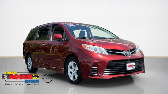 Used 2020 Toyota Sienna LE w/ LE Preferred Package