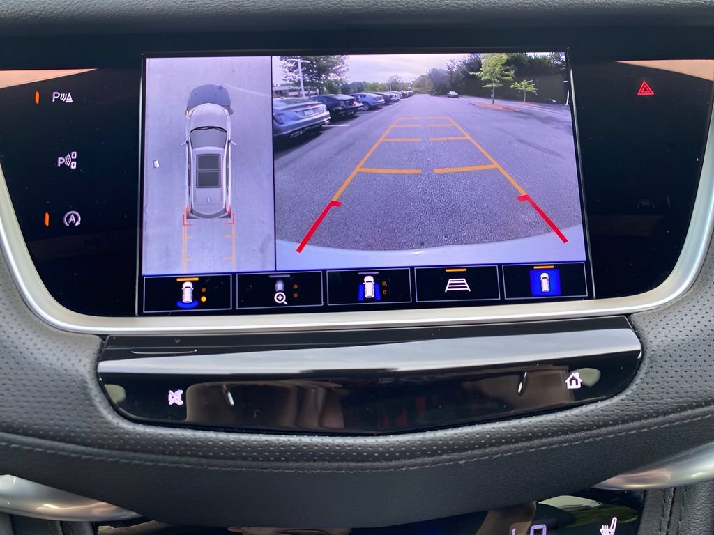 Certified 2025 Cadillac XT5 Premium Luxury w/ Technology Package AWD/4WD image 23