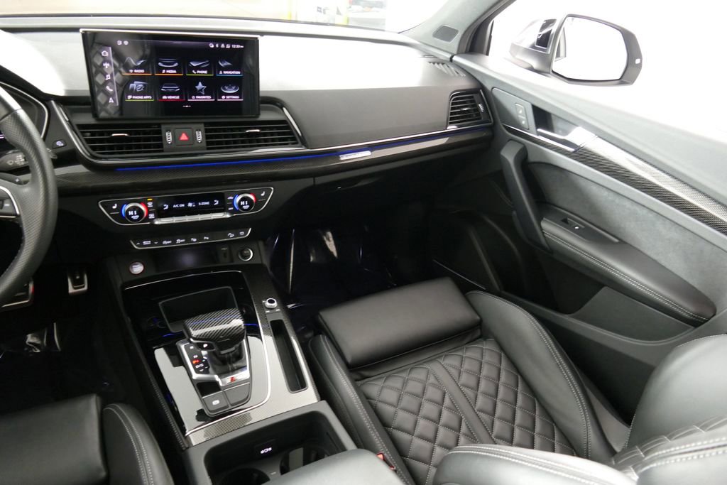 Used 2023 Audi SQ5 Prestige image 8