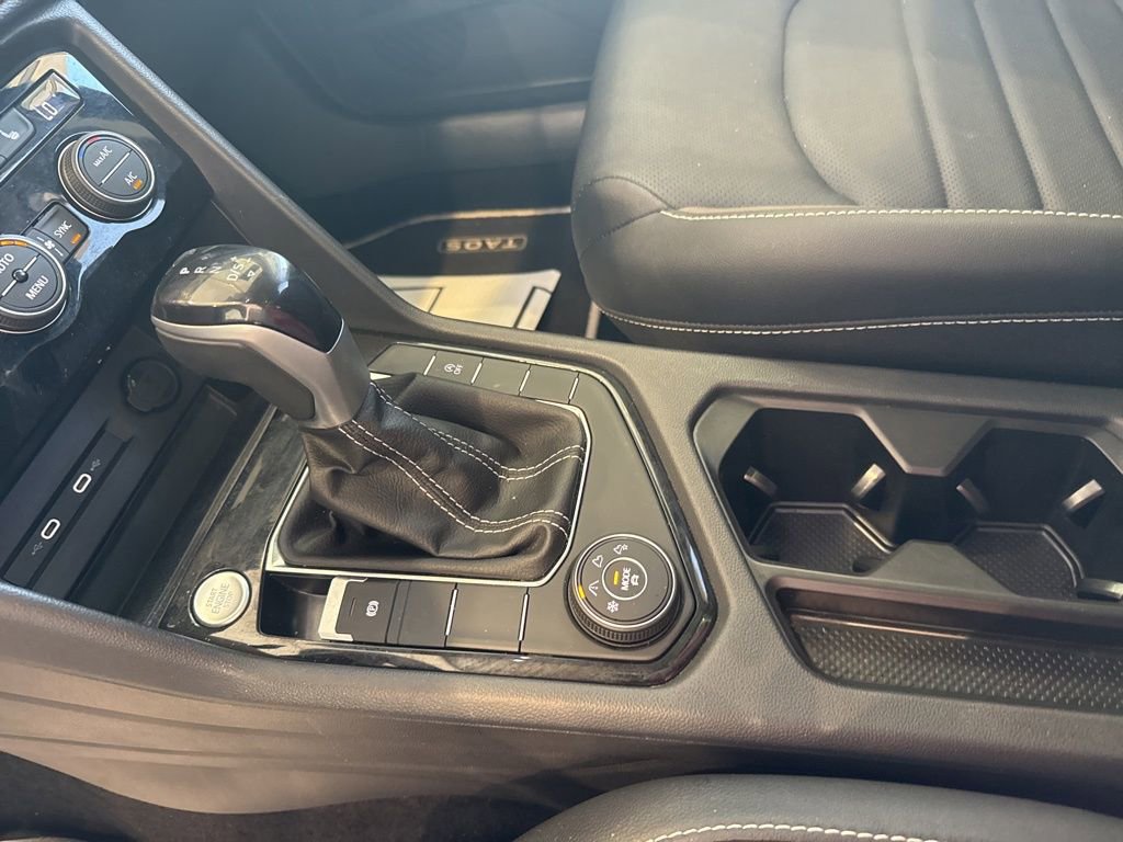 Used 2023 Volkswagen Taos SEL image 22