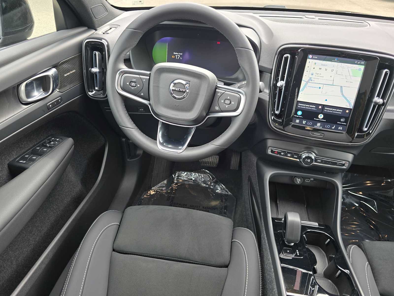 Certified 2023 Volvo C40 P8 Recharge Ultimate w/ Protection Package Premier AWD/4WD image 18