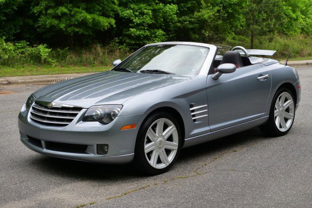 Used 2007 Chrysler Crossfire Limited RWD image 6