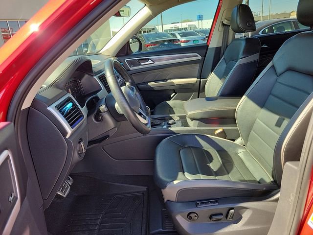 Used 2022 Volkswagen Atlas SEL Premium AWD/4WD image 11