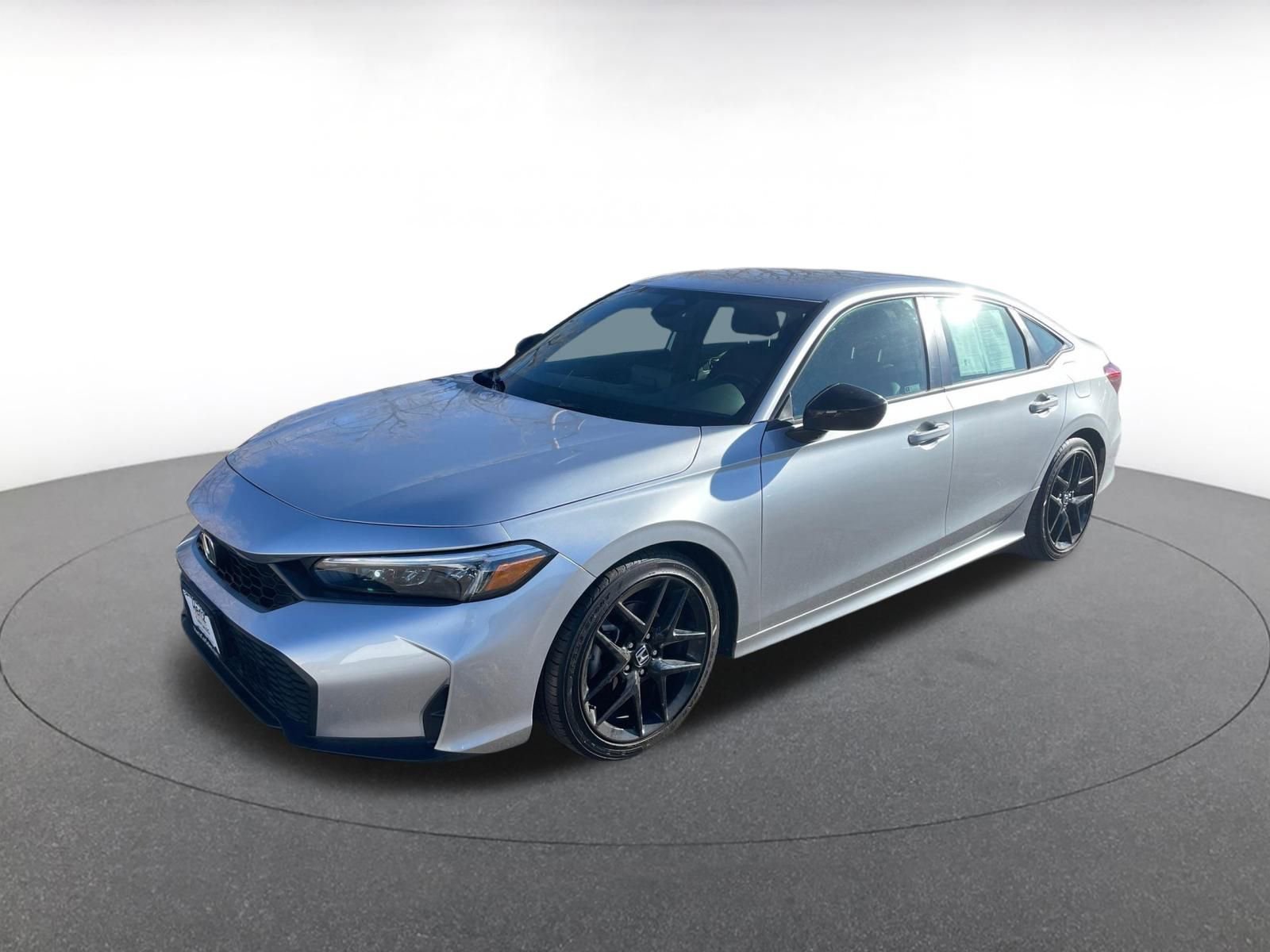 Used 2025 Honda Civic Sport image 3