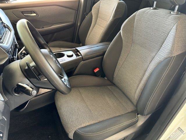 Used 2022 Nissan Rogue SV AWD/4WD image 19