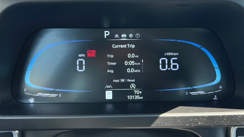 Certified 2025 Hyundai Elantra SE image 23