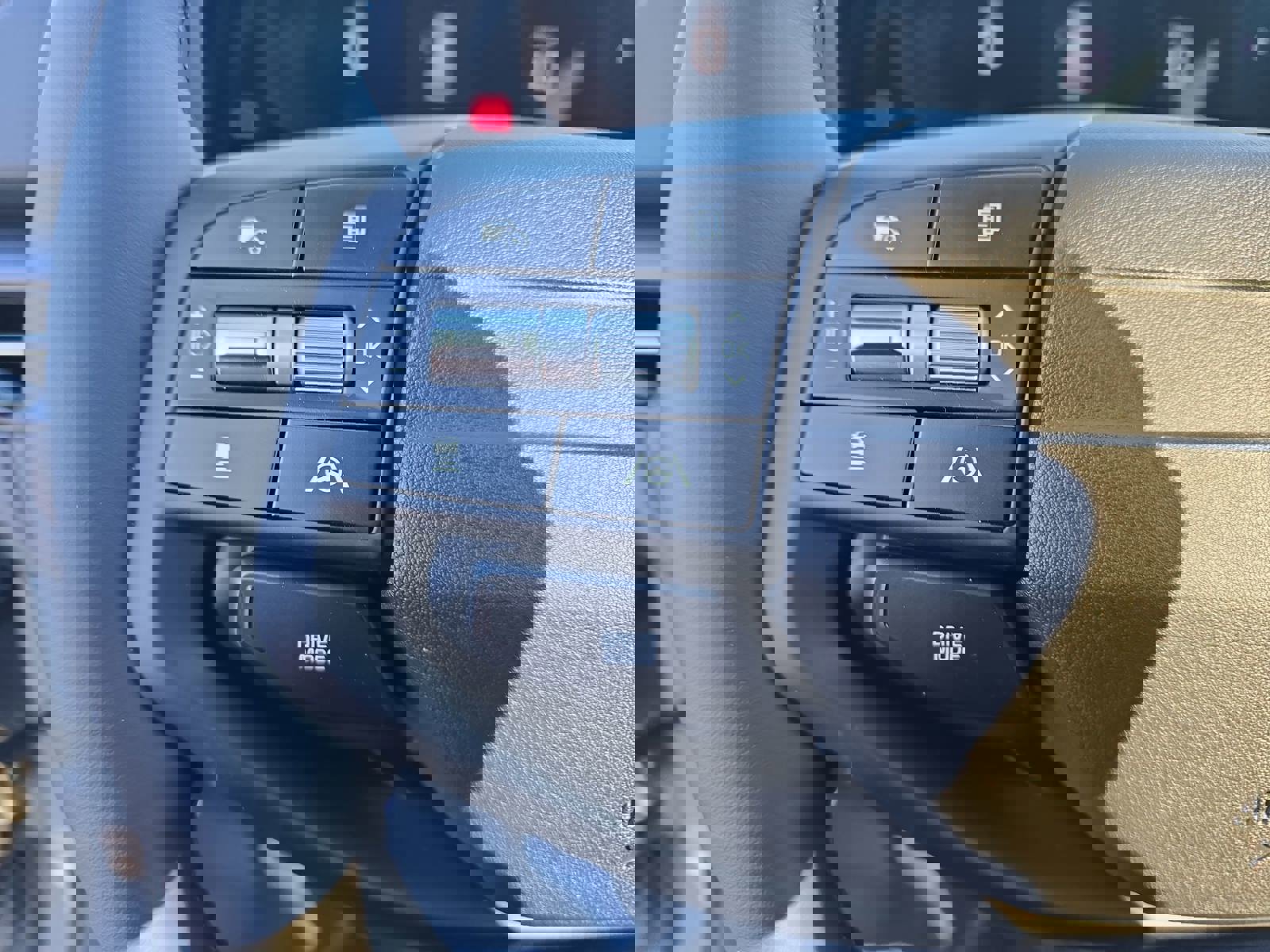 New 2026 Kia Sportage EX image 19