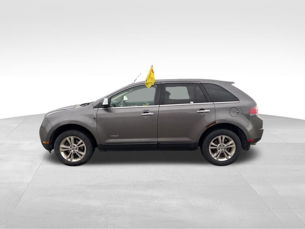 Used 2010 Lincoln MKX 2WD image 5