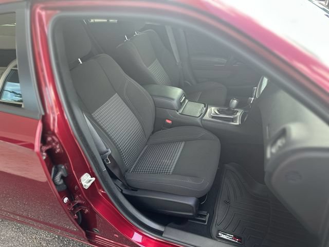 Used 2023 Dodge Charger SXT w/ Blacktop Package AWD/4WD image 28