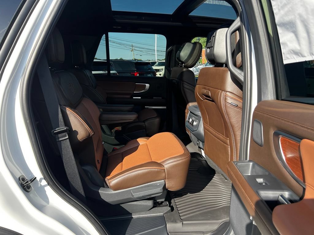 New 2027 Ford Expedition King Ranch RWD image 23