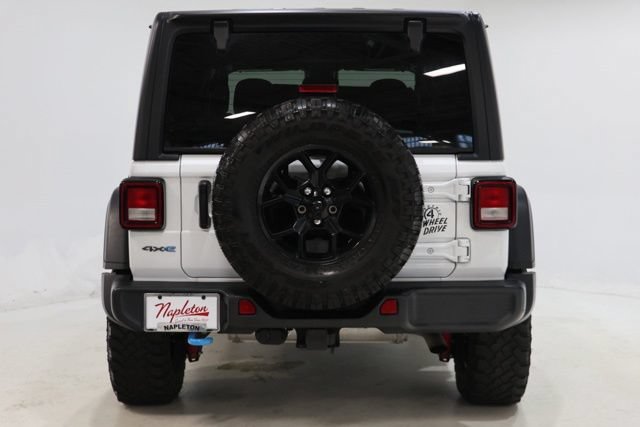 Used 2024 Jeep Wrangler Unlimited AWD/4WD image 6