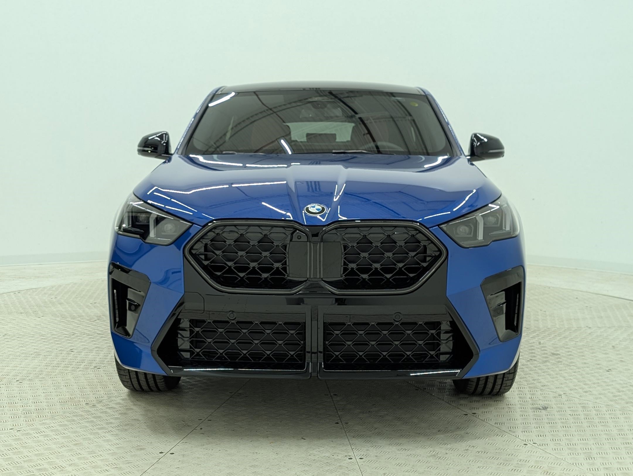 New 2026 BMW X2 xDrive28i w/ Technology Package AWD/4WD image 6