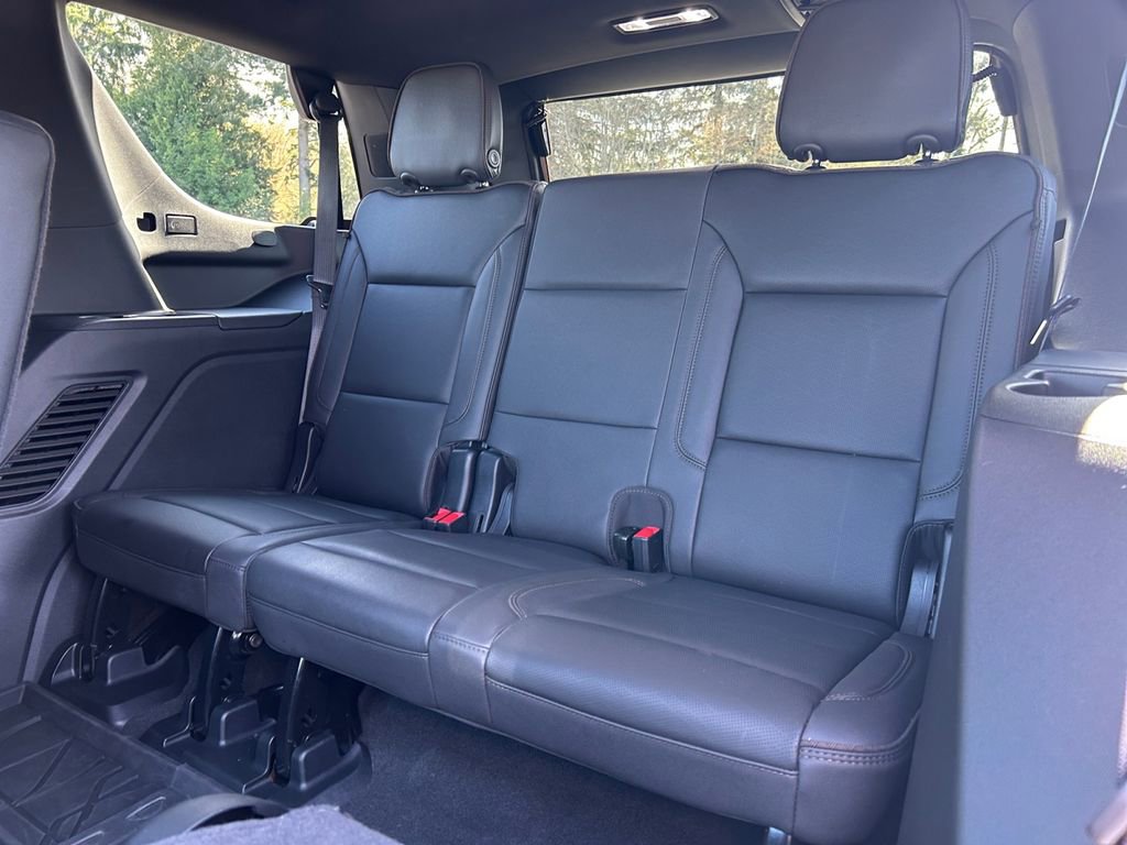 Used 2024 Chevrolet Tahoe High Country image 35