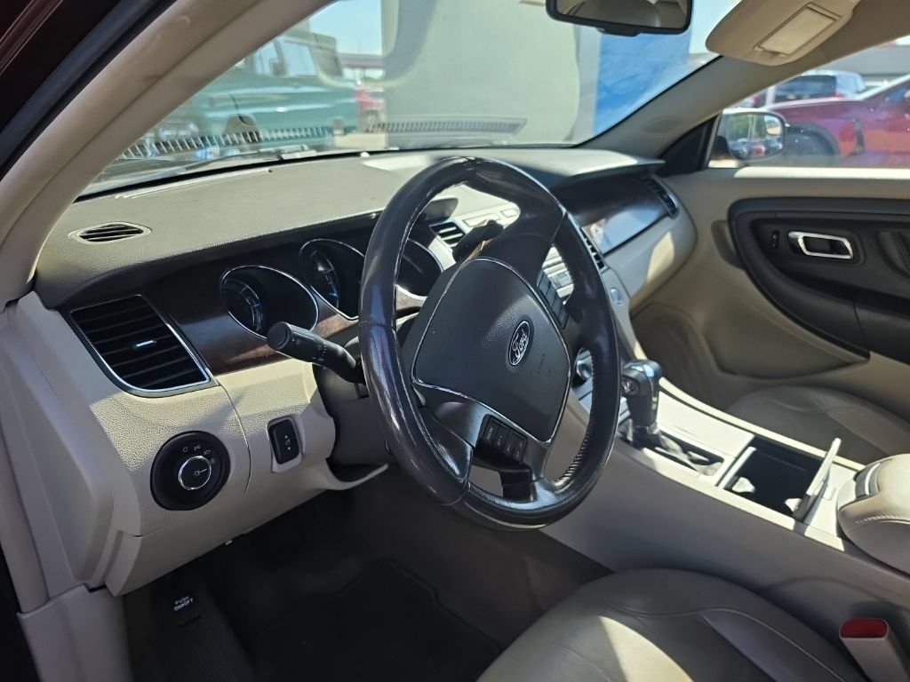 Used 2012 Ford Taurus SEL FWD image 19