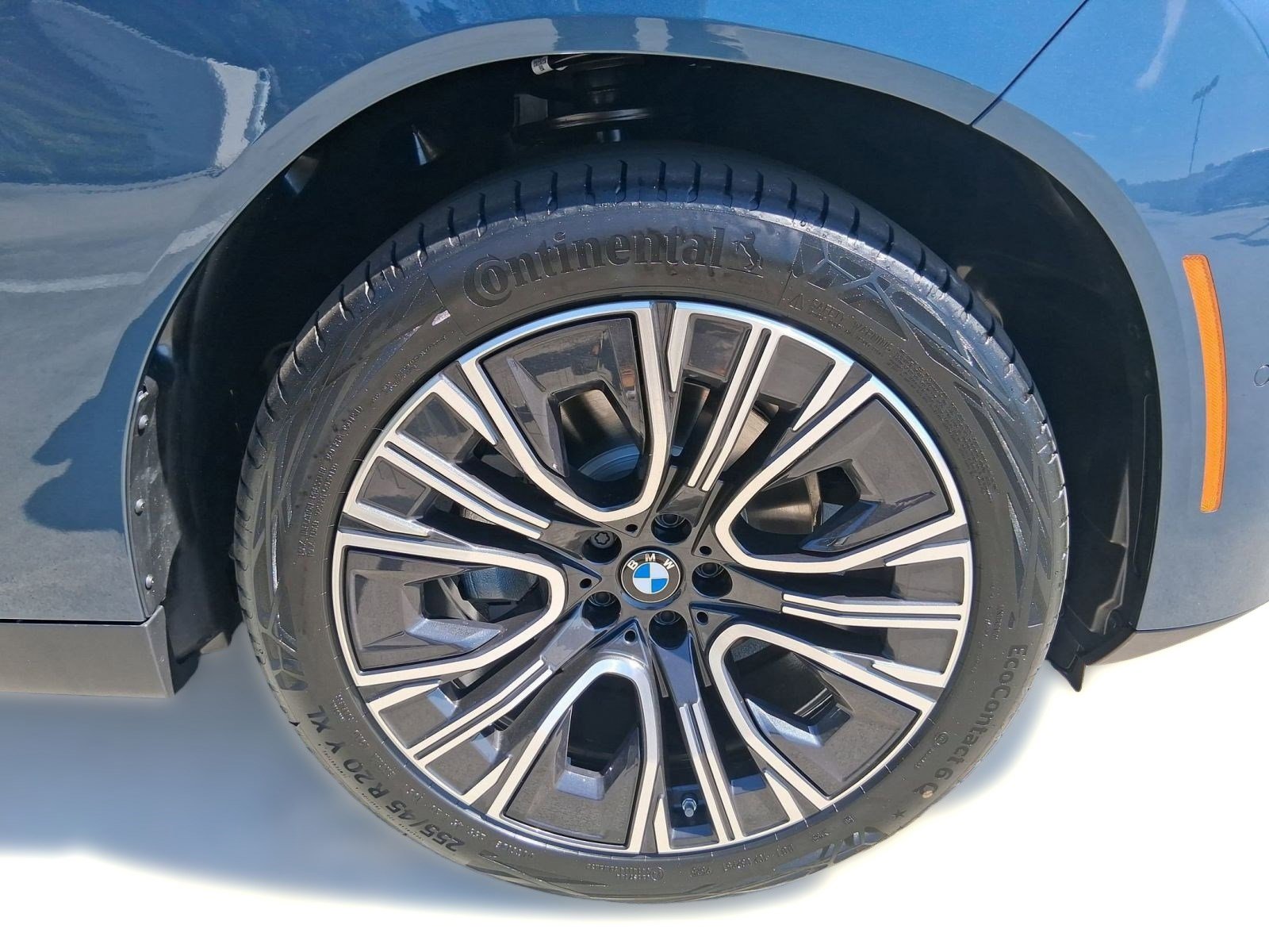 Used 2026 BMW X3 xDrive30i w/ Convenience Package AWD/4WD image 9