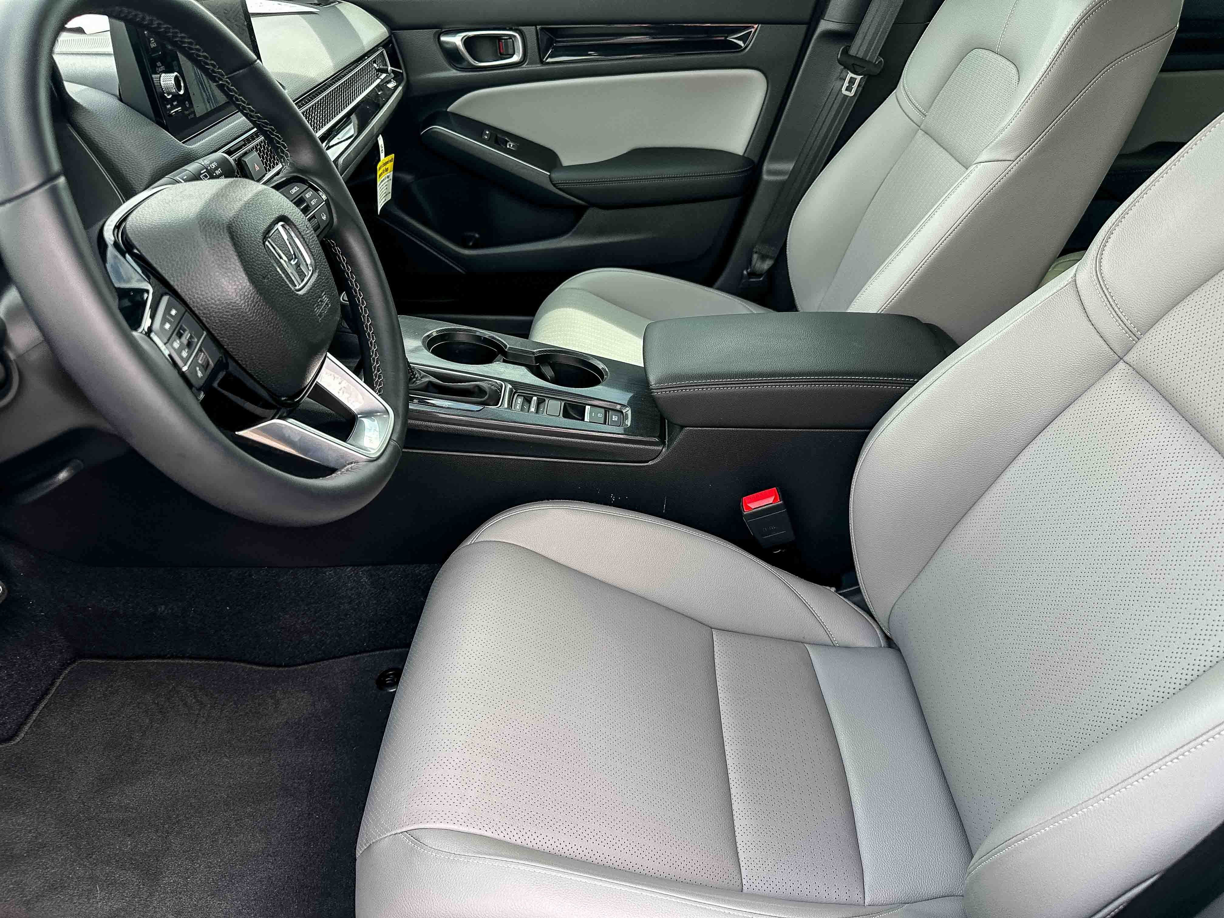 Used 2025 Honda Civic Sport Touring image 13
