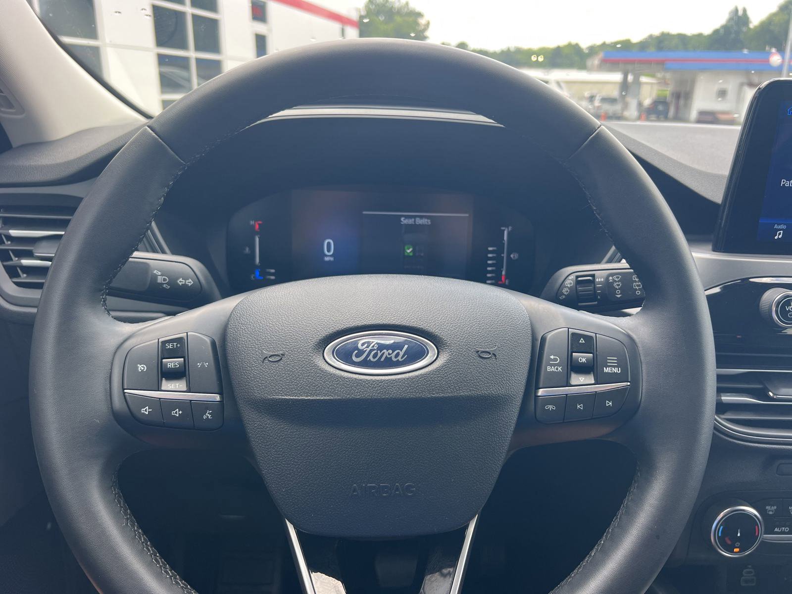 Used 2024 Ford Escape Active image 32