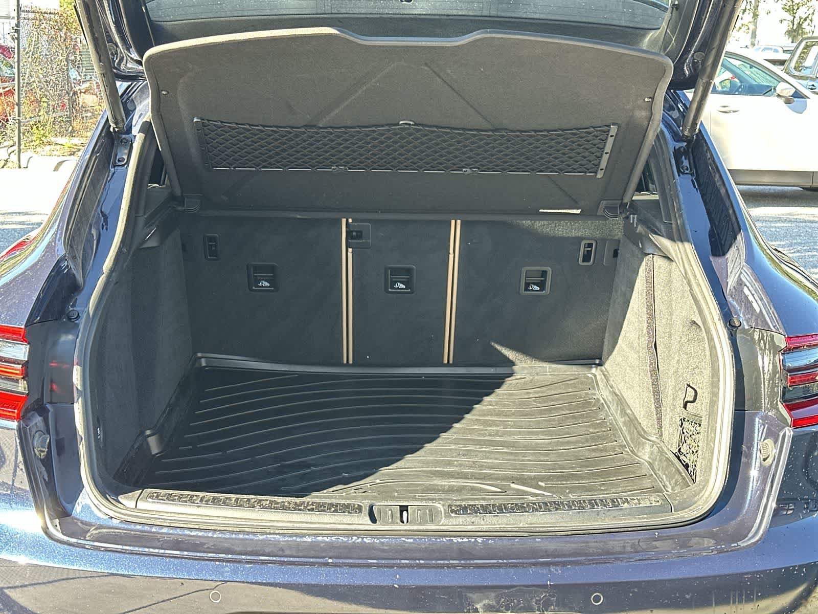 Used 2018 Porsche Macan S AWD/4WD image 16