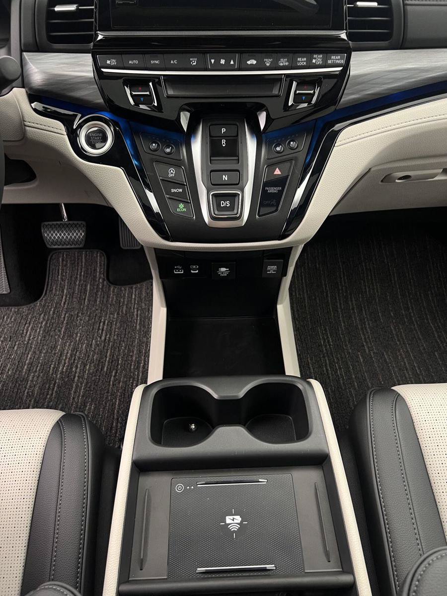 New 2027 Honda Odyssey Elite image 7