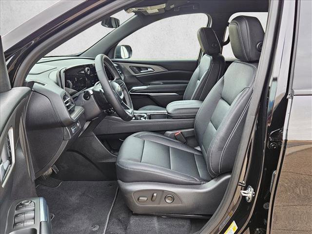 New 2026 Chevrolet Traverse LT image 15