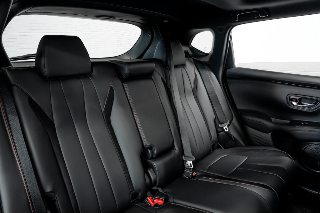 Certified 2025 Acura ADX A-Spec AWD/4WD image 30