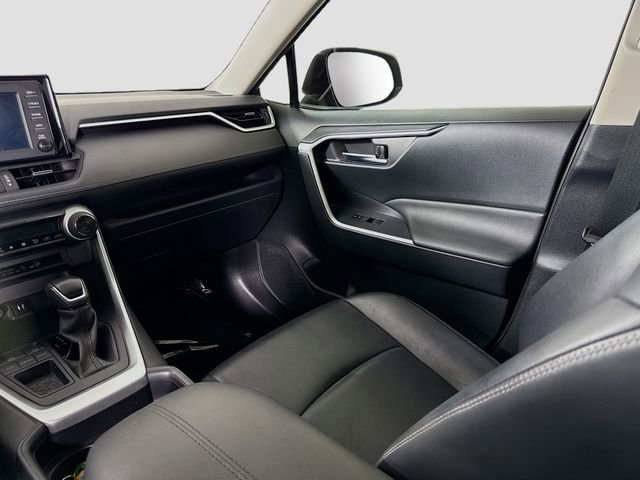 Certified 2019 Toyota RAV4 XLE Premium w/ Carpet Mat Package FWD image 24