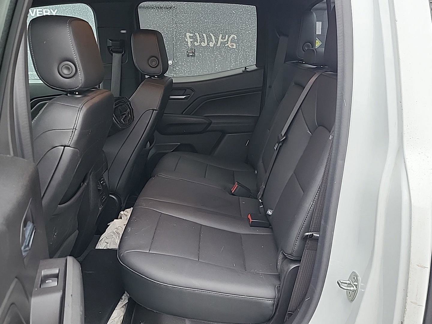 Used 2023 GMC Canyon Elevation w/ Elevation Premium Package image 8