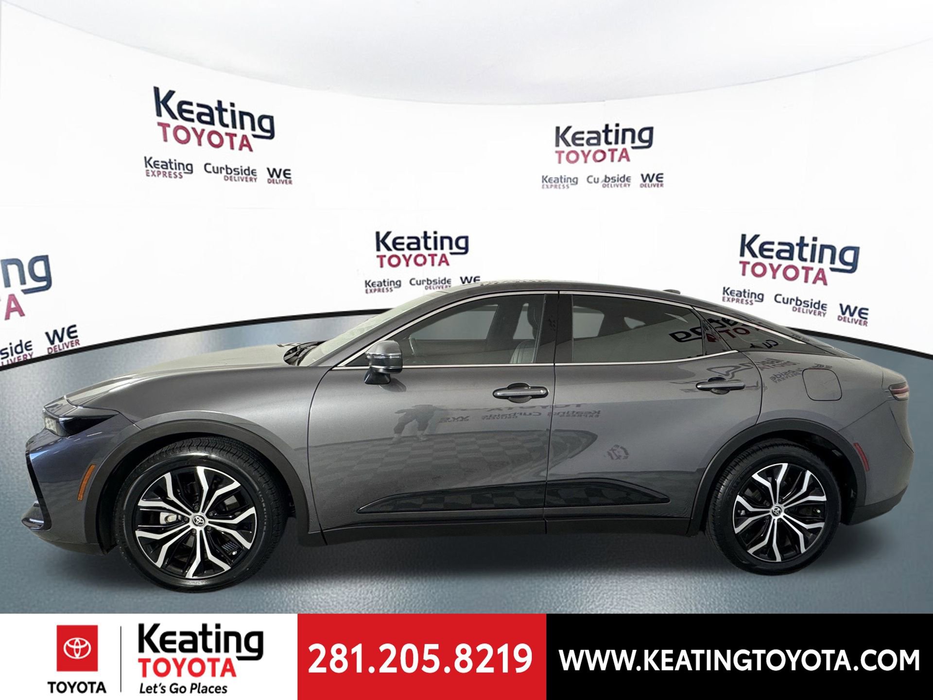 Certified 2023 Toyota Crown Limited image 9