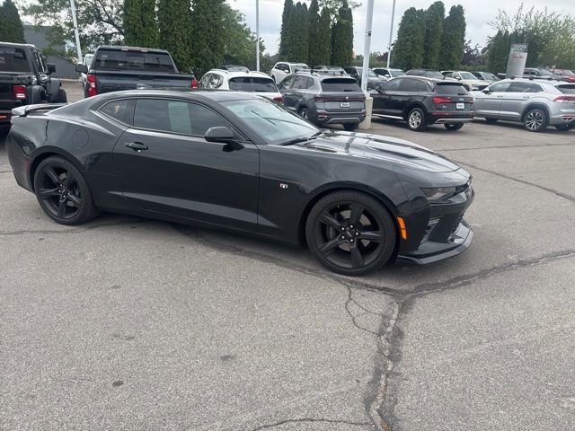 Used 2016 Chevrolet Camaro SS RWD image 7