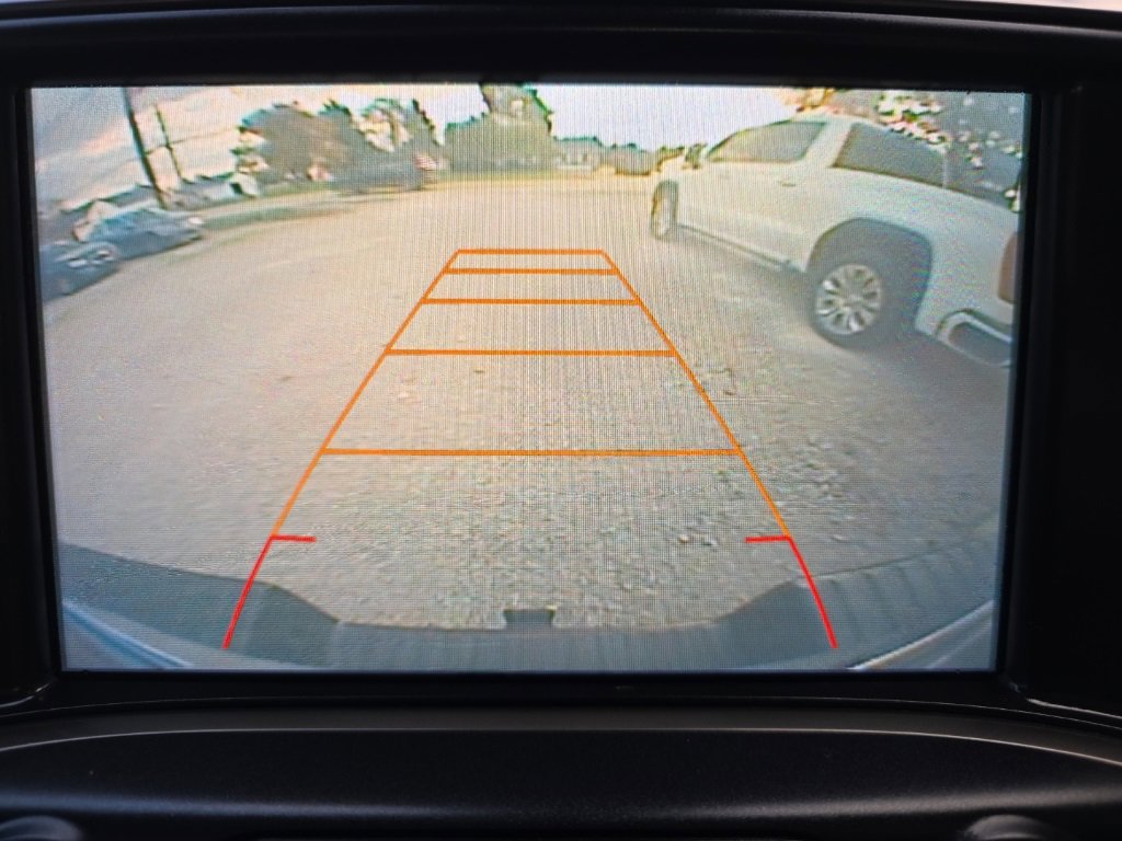 Used 2016 Chevrolet Silverado 2500 High Country w/ Duramax Plus Package image 4