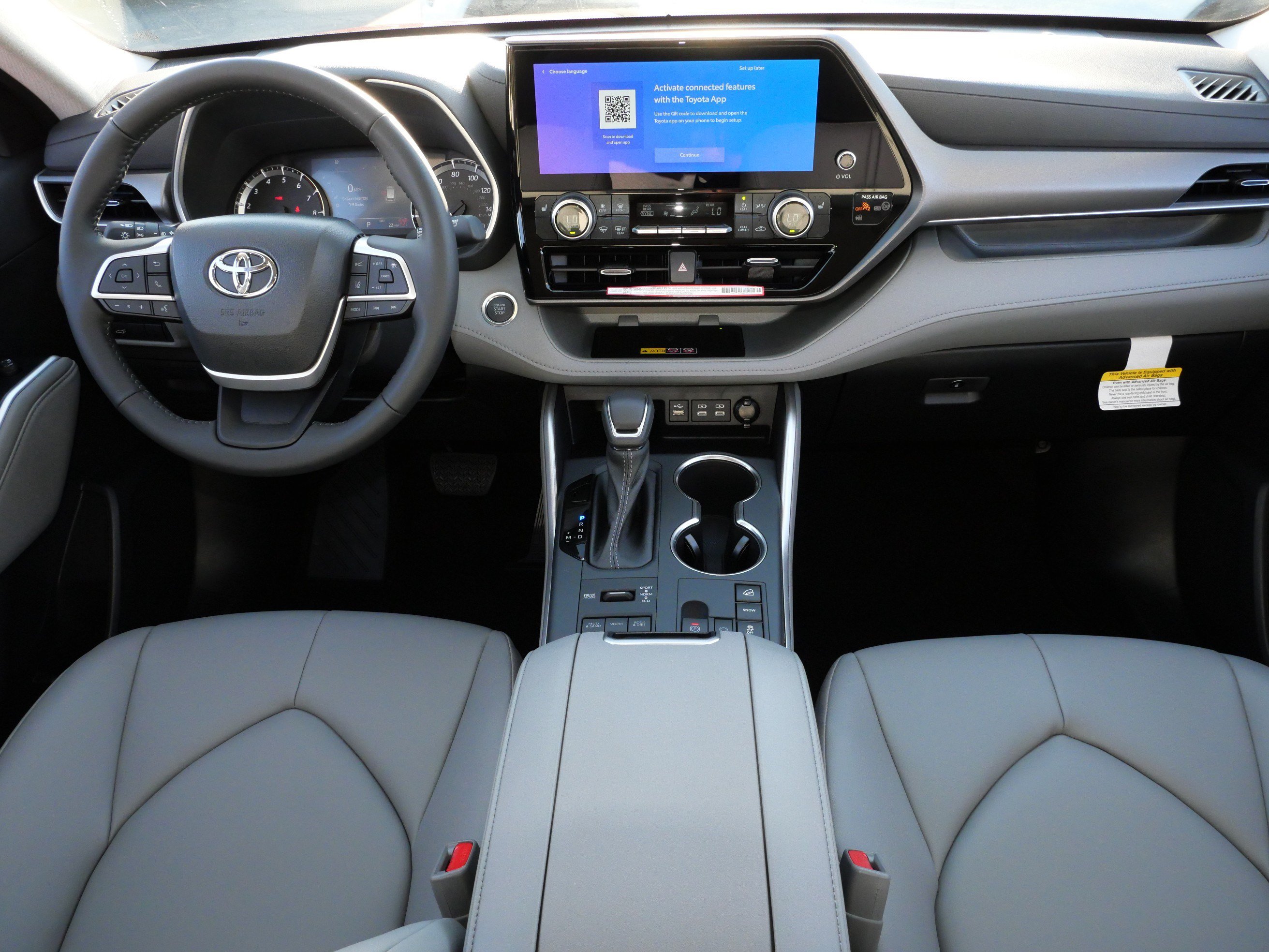 Certified 2026 Toyota Highlander XLE AWD/4WD image 11