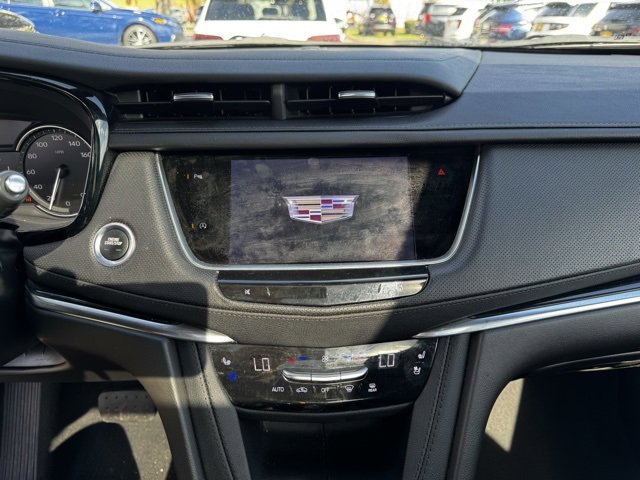 Used 2024 Cadillac XT5 Premium Luxury image 27