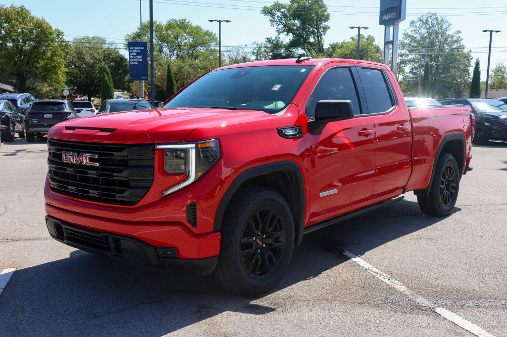 Used 2023 GMC Sierra 1500 Elevation w/ X31 Off-Road Package AWD/4WD image 6